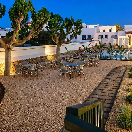 Hotel S'algaret 2*
